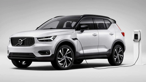Volvo xc40 (100% Hybrid) 2026