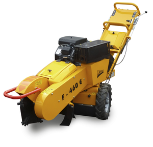 Rogneuse F460SW permet d’éliminer efficacement les souches d’arbres après abattage.